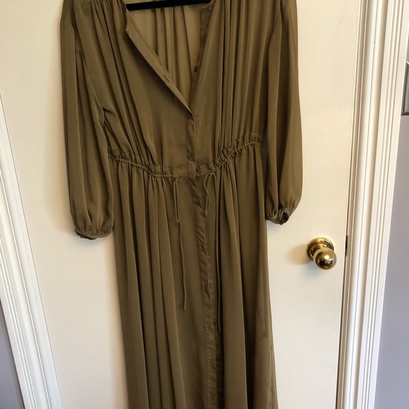 Uniqlo Dress - Picture 4 of 4